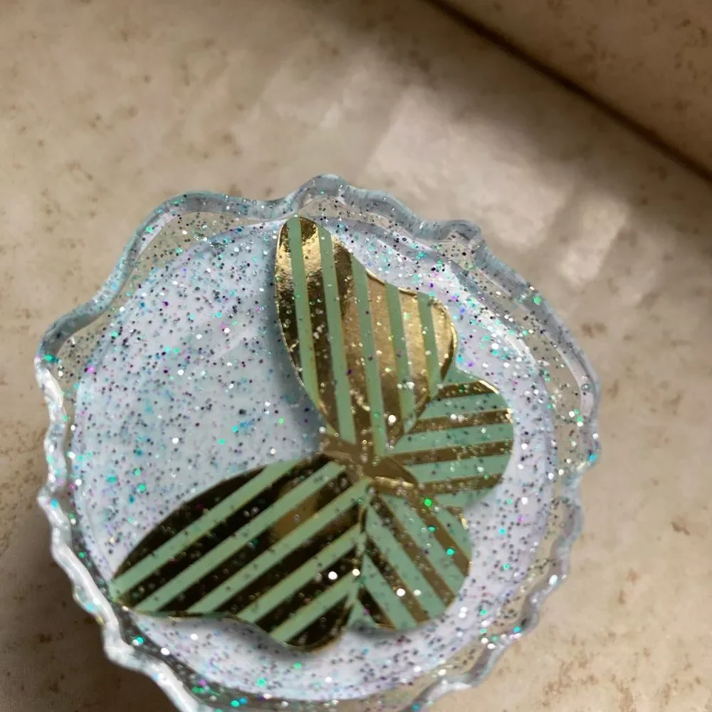 Striped butterfly on white phone grip